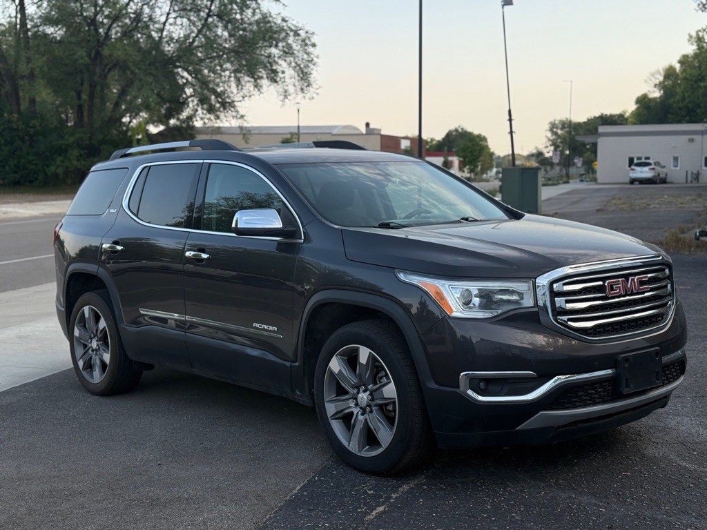 2017 GMC Acadia Image 19