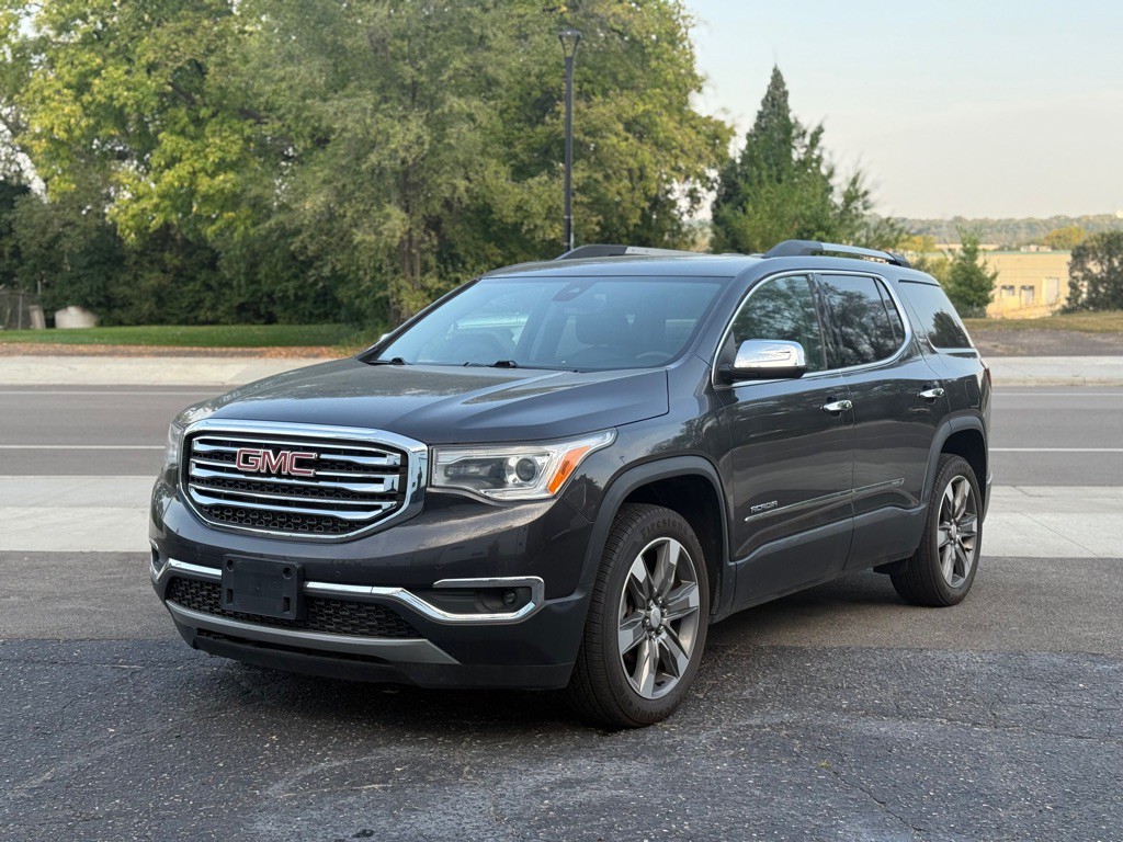 2017 GMC Acadia Image 25