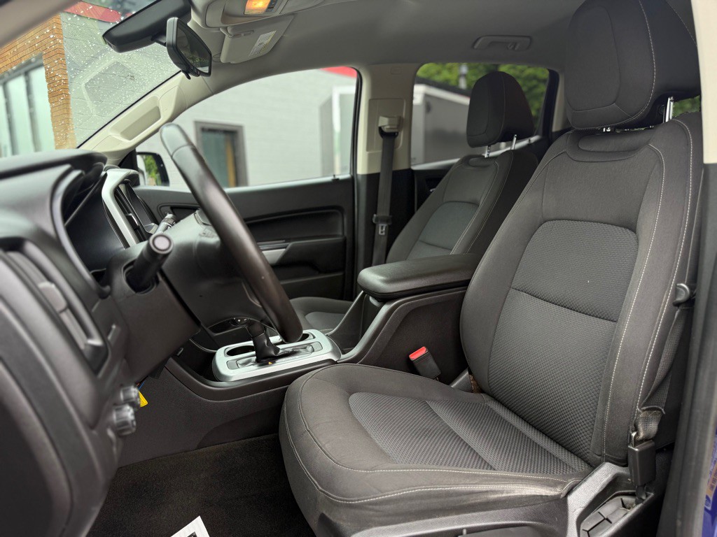 2015 Chevrolet Colorado Image 7