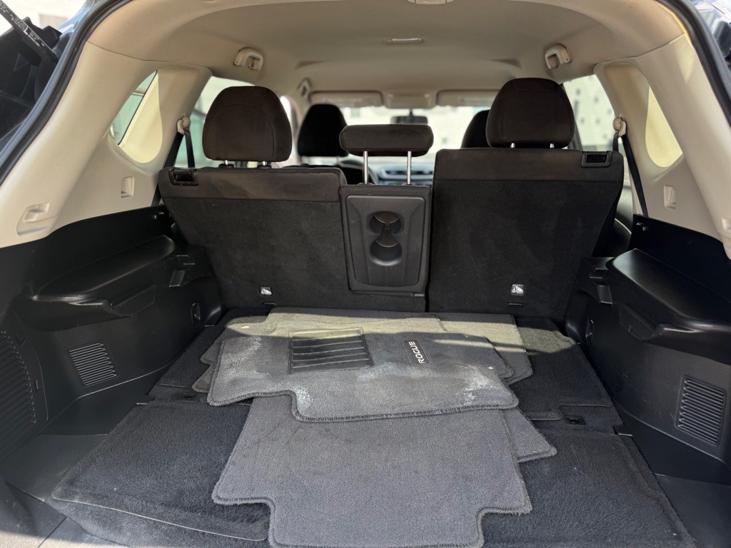 2015 Nissan Rogue Image 9