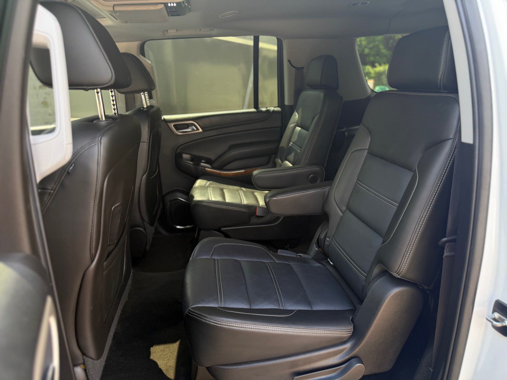 2015 GMC Yukon Image 9