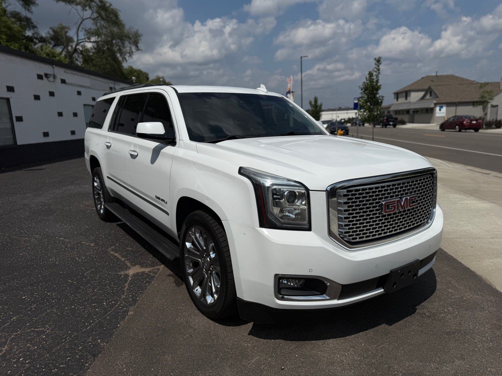 2015 GMC Yukon Image 21