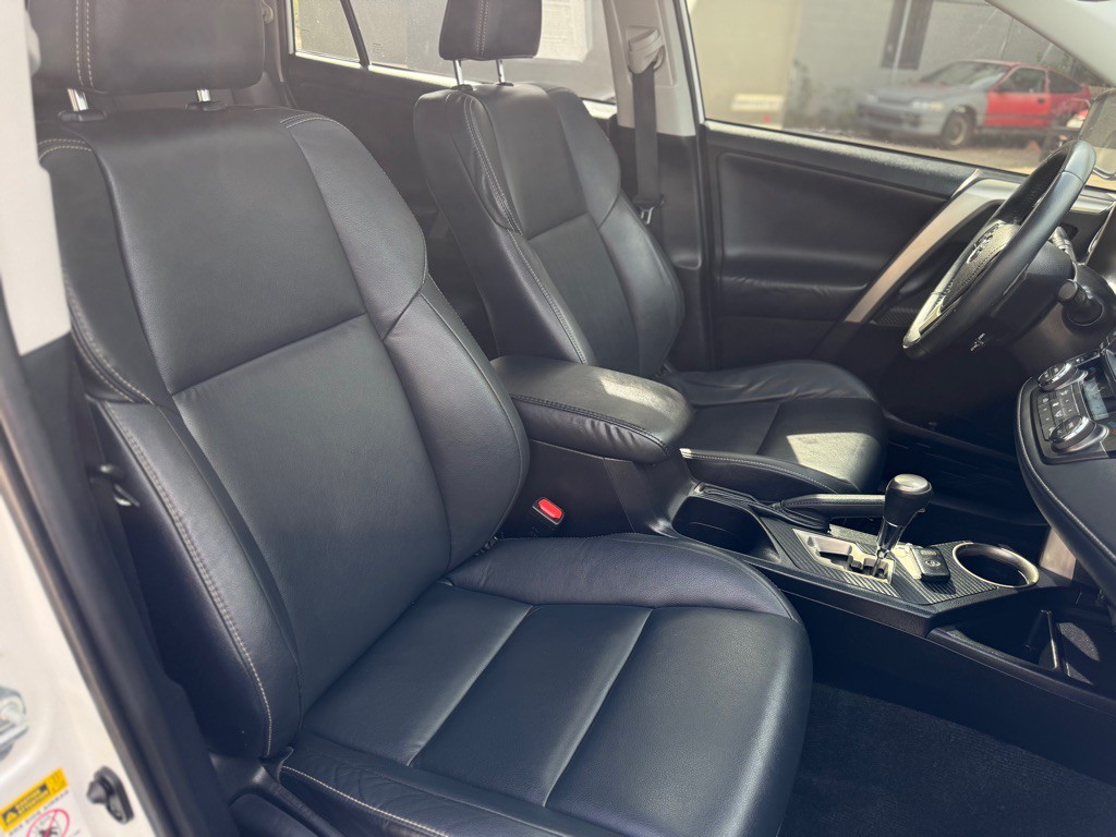 2014 Toyota Rav4 Image 11