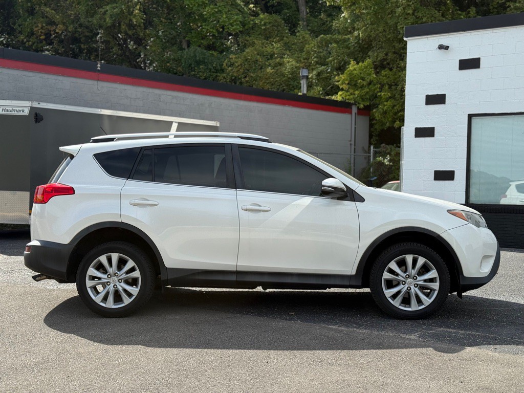 2014 Toyota Rav4 Image 20