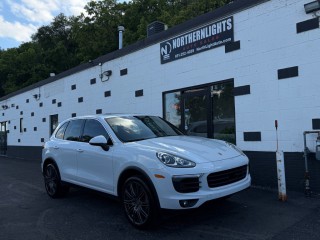 Image for 2017 Porsche Cayenne S ID: 6742172