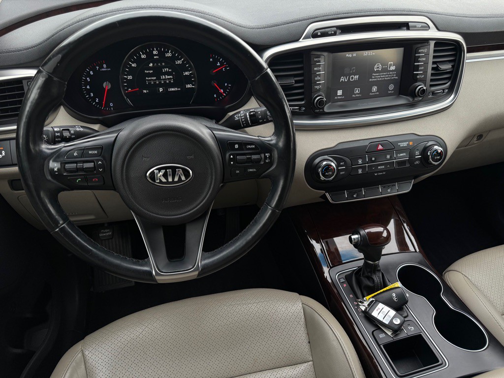 2018 Kia Sorento Image 3