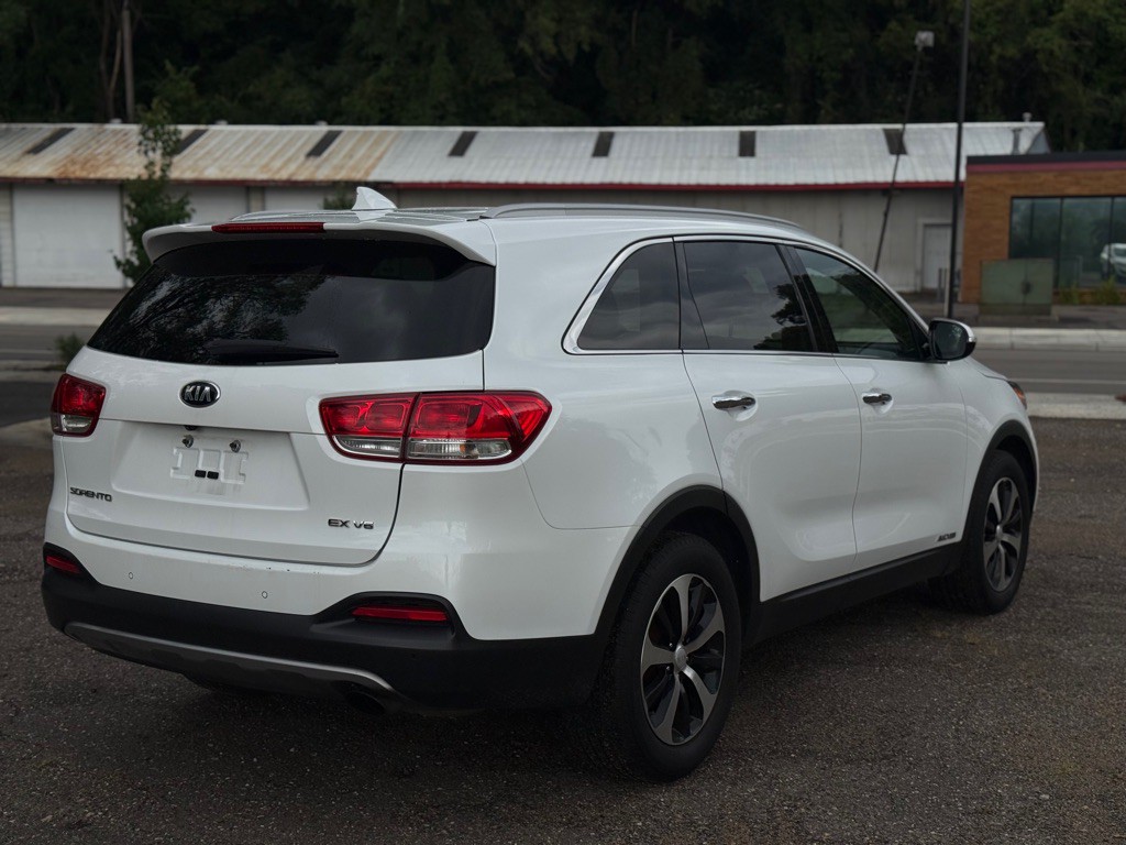 2018 Kia Sorento Image 14