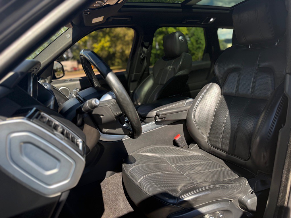 2016 Land Rover Range Rover Sport Image 9