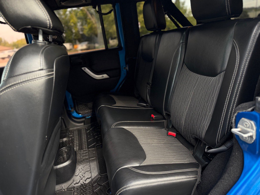 2014 Jeep Wrangler Unlimited Image 10