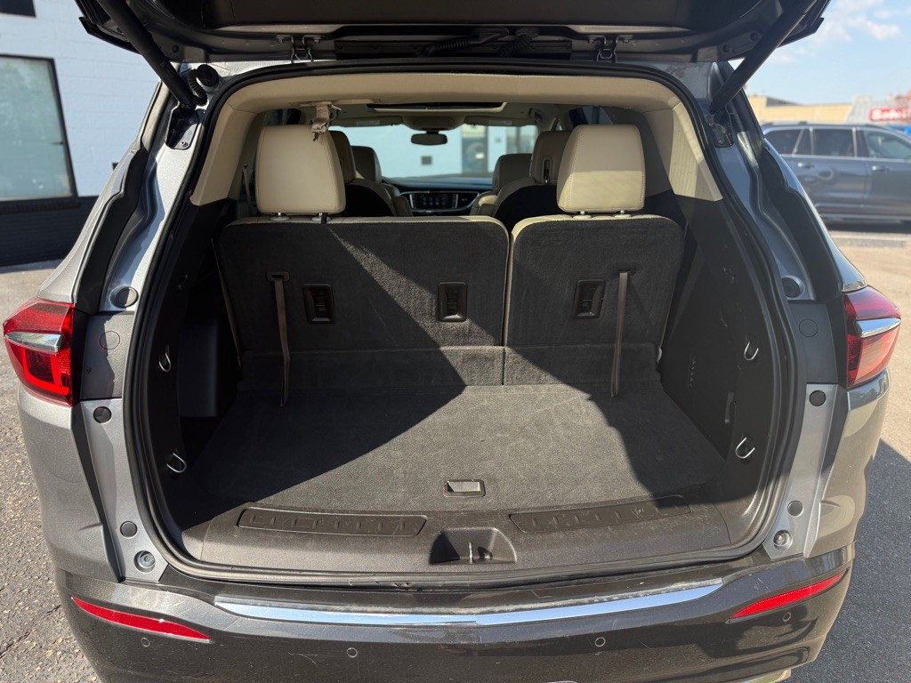 2018 Buick Enclave Image 16