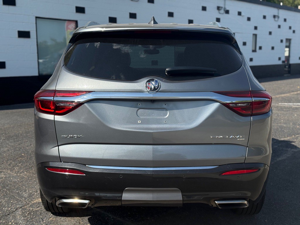 2018 Buick Enclave Image 21