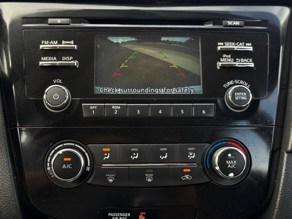 2017 Nissan Rogue Image 7