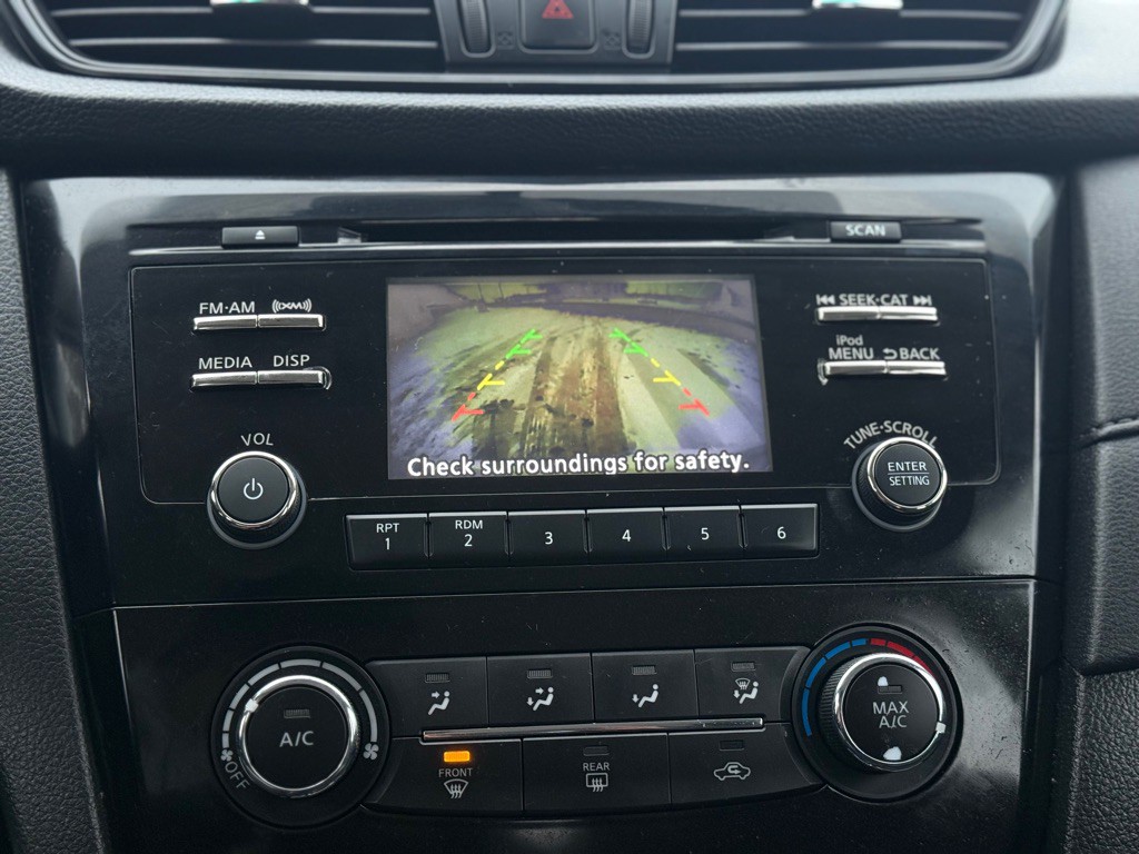 2017 Nissan Rogue Image 6