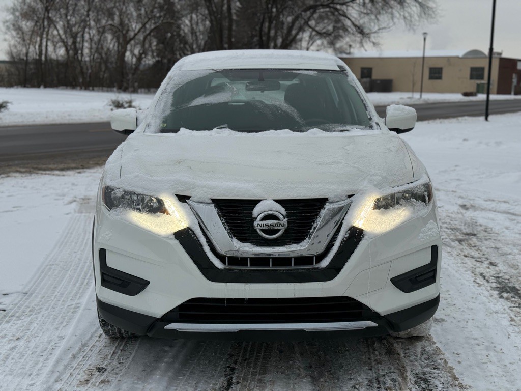 2017 Nissan Rogue Image 15