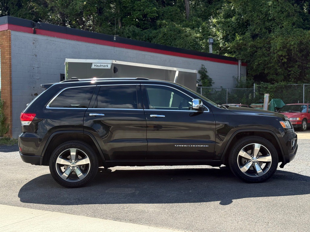 2014 Jeep Grand Cherokee Image 17