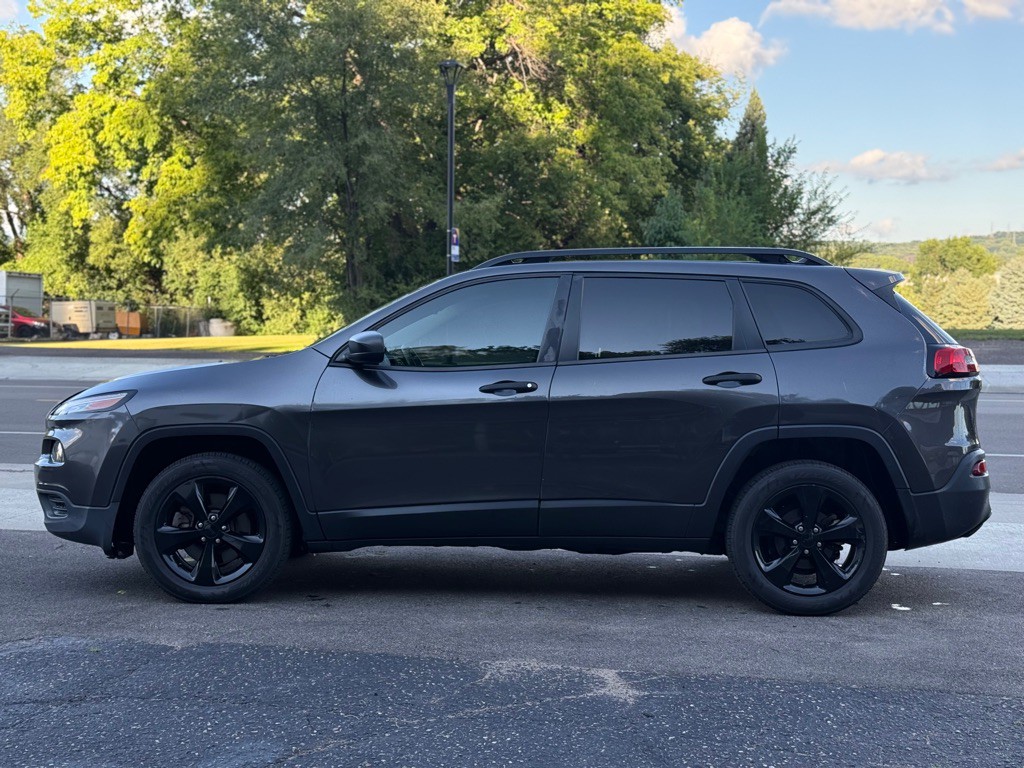 2017 Jeep Cherokee Image 15