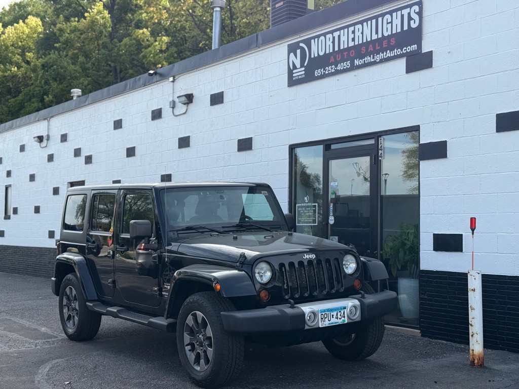 2013 Jeep Wrangler Unlimited Image 1