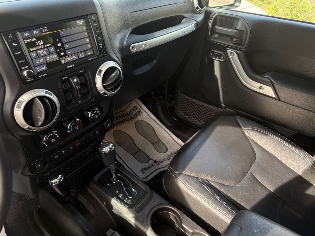 2013 Jeep Wrangler Unlimited Image 6
