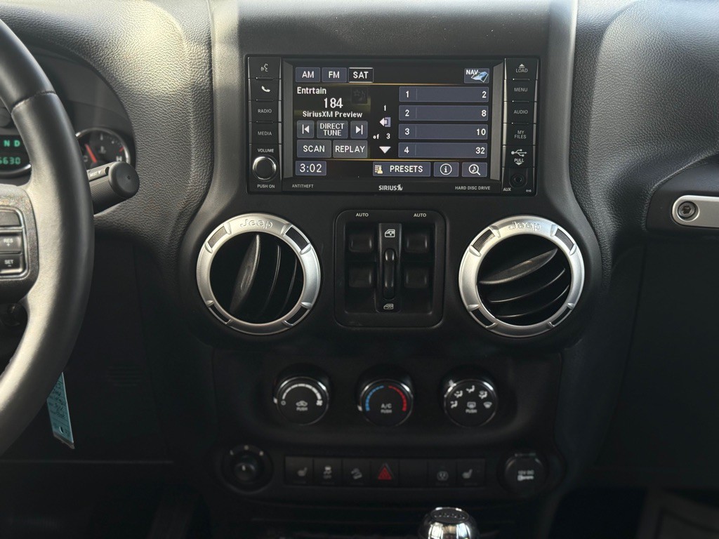 2013 Jeep Wrangler Unlimited Image 7
