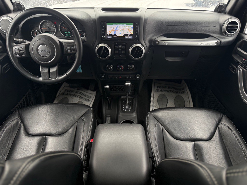 2013 Jeep Wrangler Unlimited Image 2