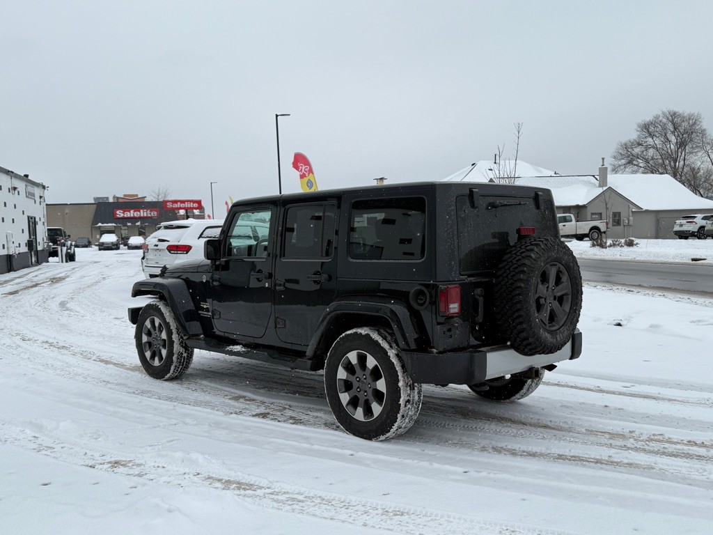 2013 Jeep Wrangler Unlimited Image 21