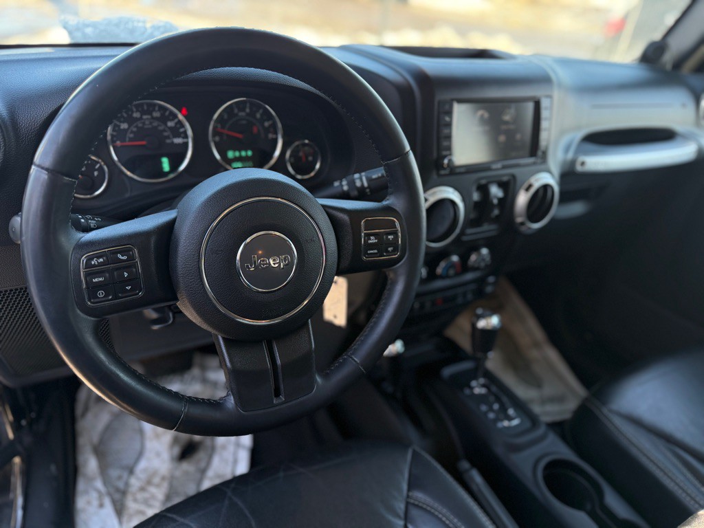 2013 Jeep Wrangler Unlimited Image 3