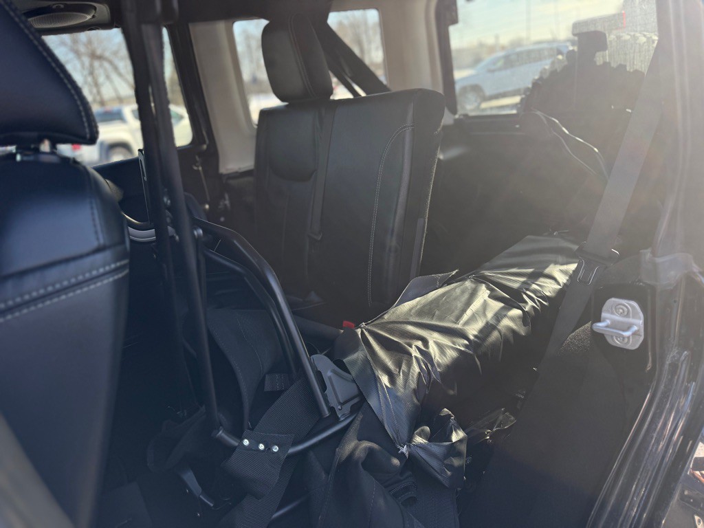 2013 Jeep Wrangler Unlimited Image 6