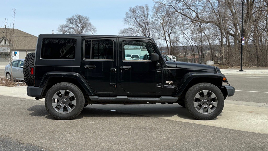 2013 Jeep Wrangler Unlimited Image 15
