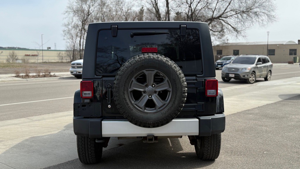 2013 Jeep Wrangler Unlimited Image 17