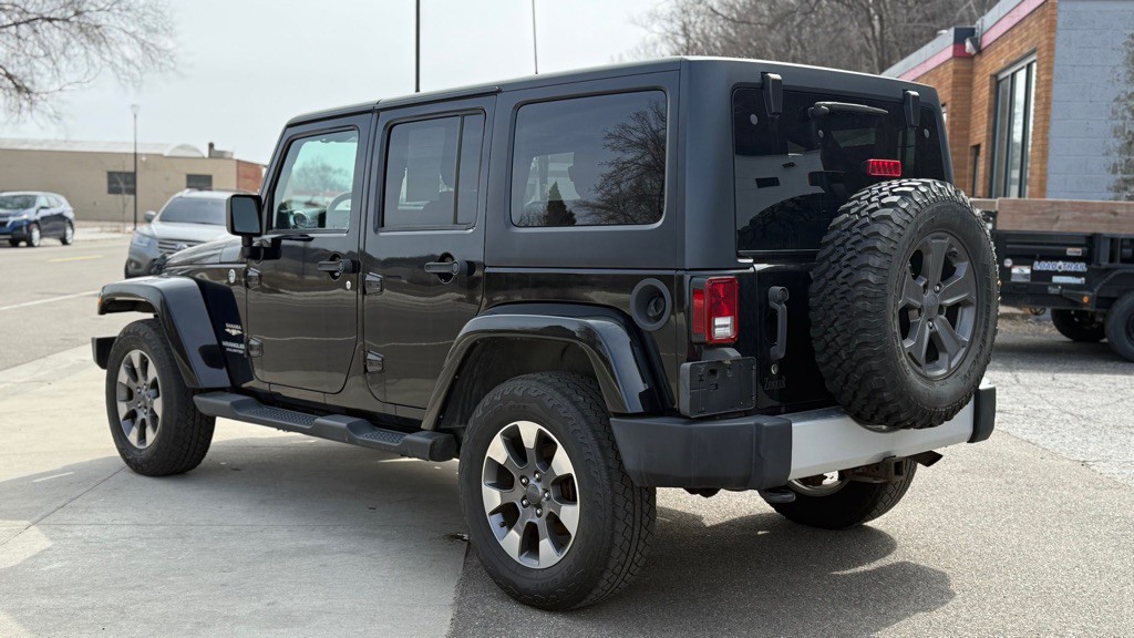2013 Jeep Wrangler Unlimited Image 18