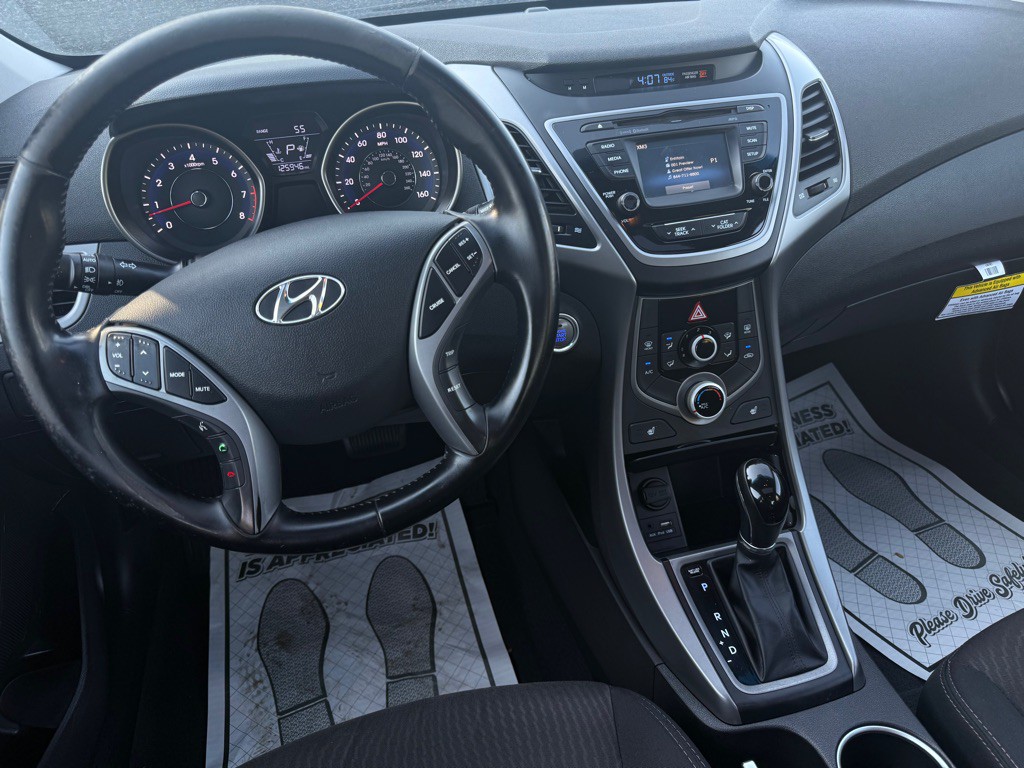 2016 Hyundai Elantra Image 4