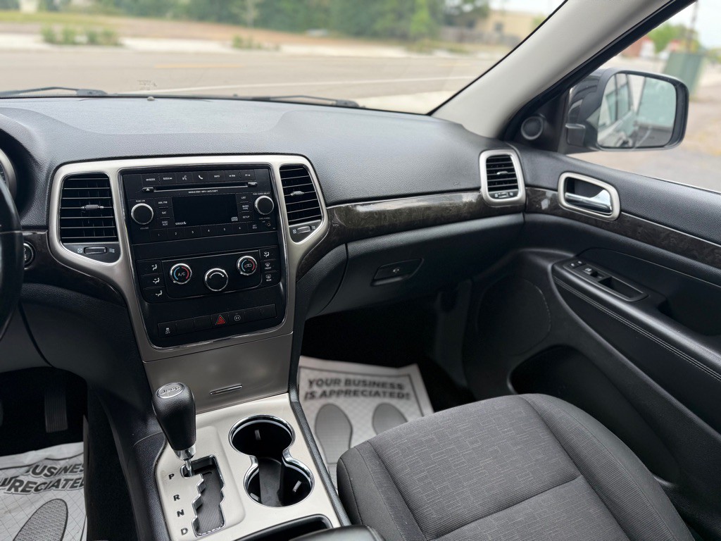 2012 Jeep Grand Cherokee Image 5