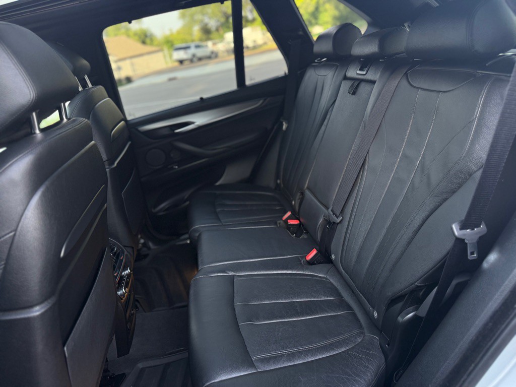 2016 BMW X5 Image 12