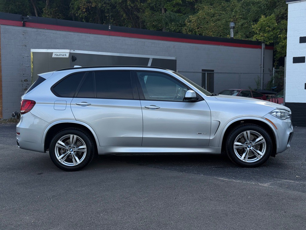 2016 BMW X5 Image 18