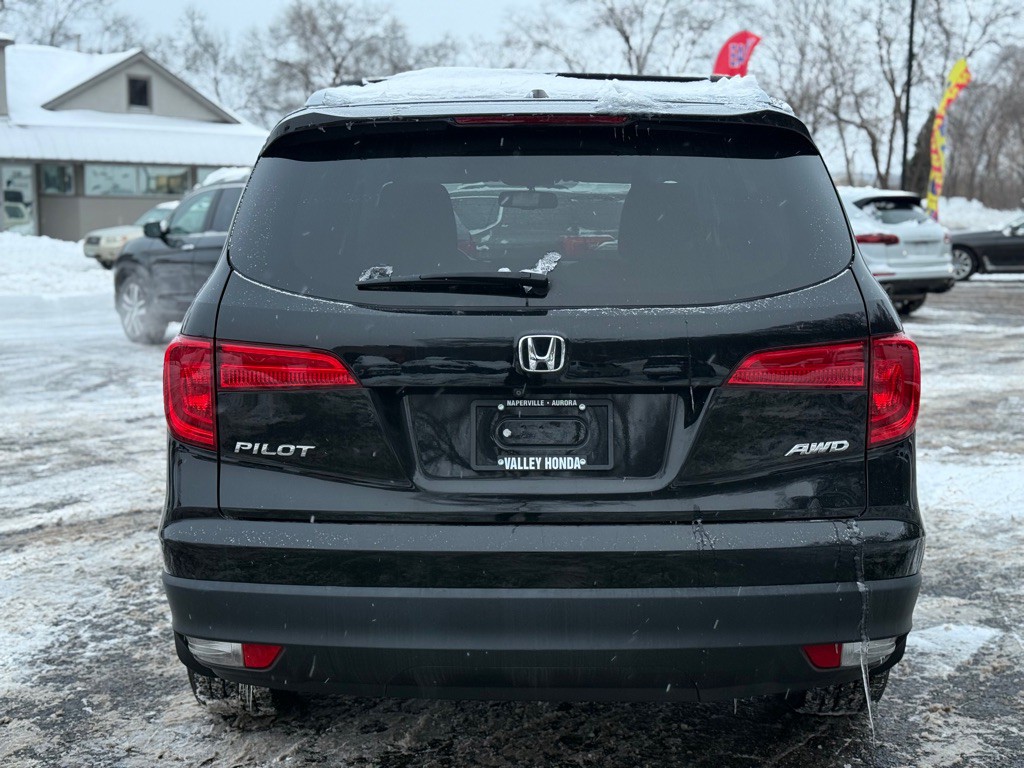 2018 Honda Pilot Image 17