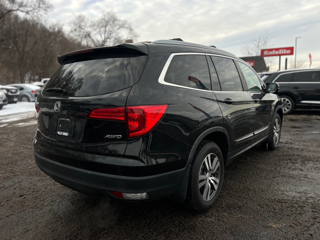 2018 Honda Pilot Image 16
