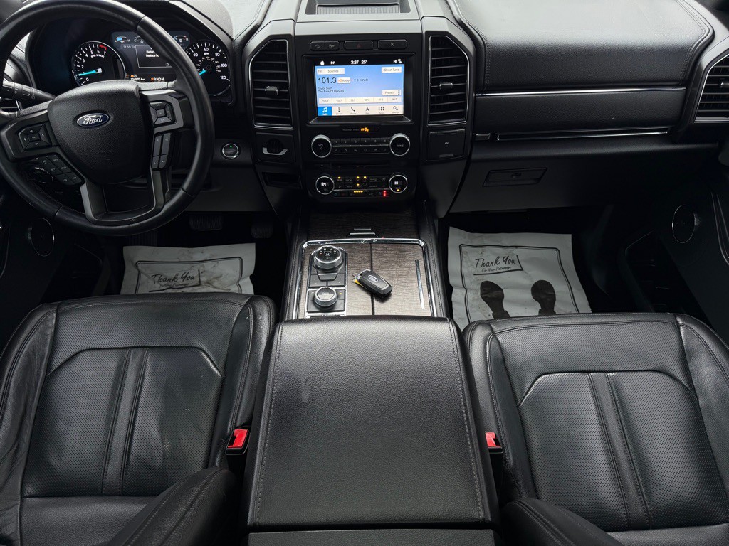 2018 Ford Expedition Image 2