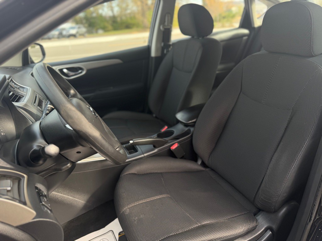 2013 Nissan Sentra Image 6