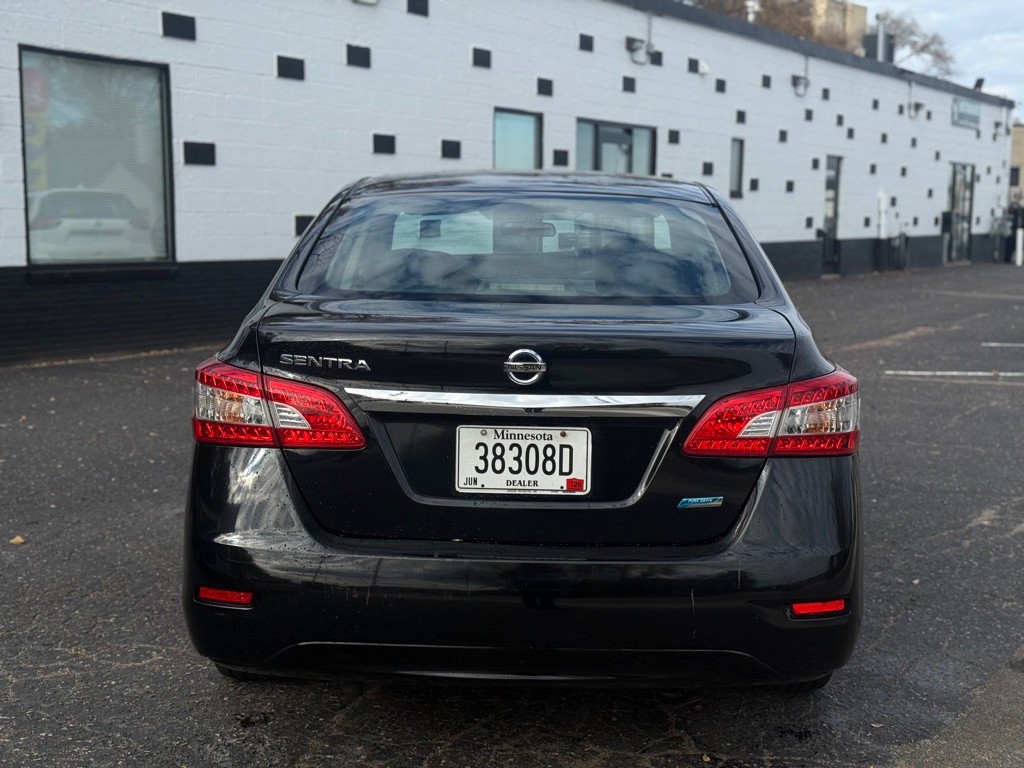 2013 Nissan Sentra Image 12