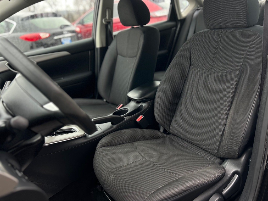 2013 Nissan Sentra Image 4