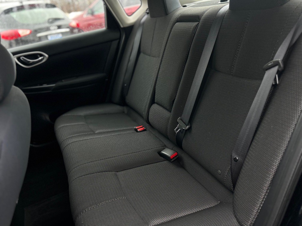 2013 Nissan Sentra Image 6