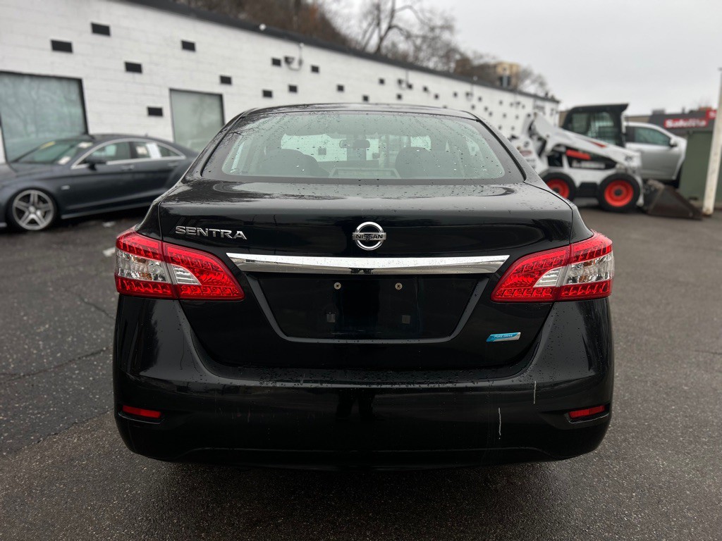 2013 Nissan Sentra Image 13