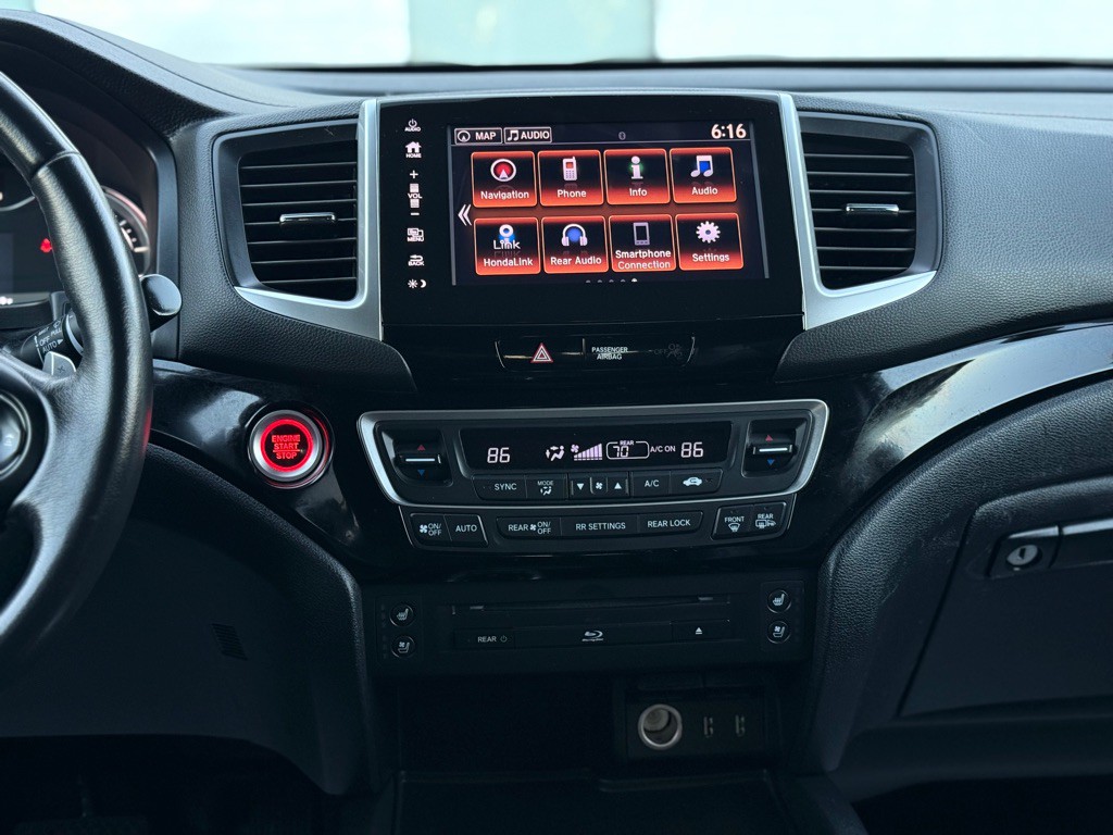 2017 Honda Pilot Image 7