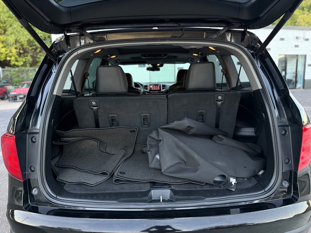 2017 Honda Pilot Image 15