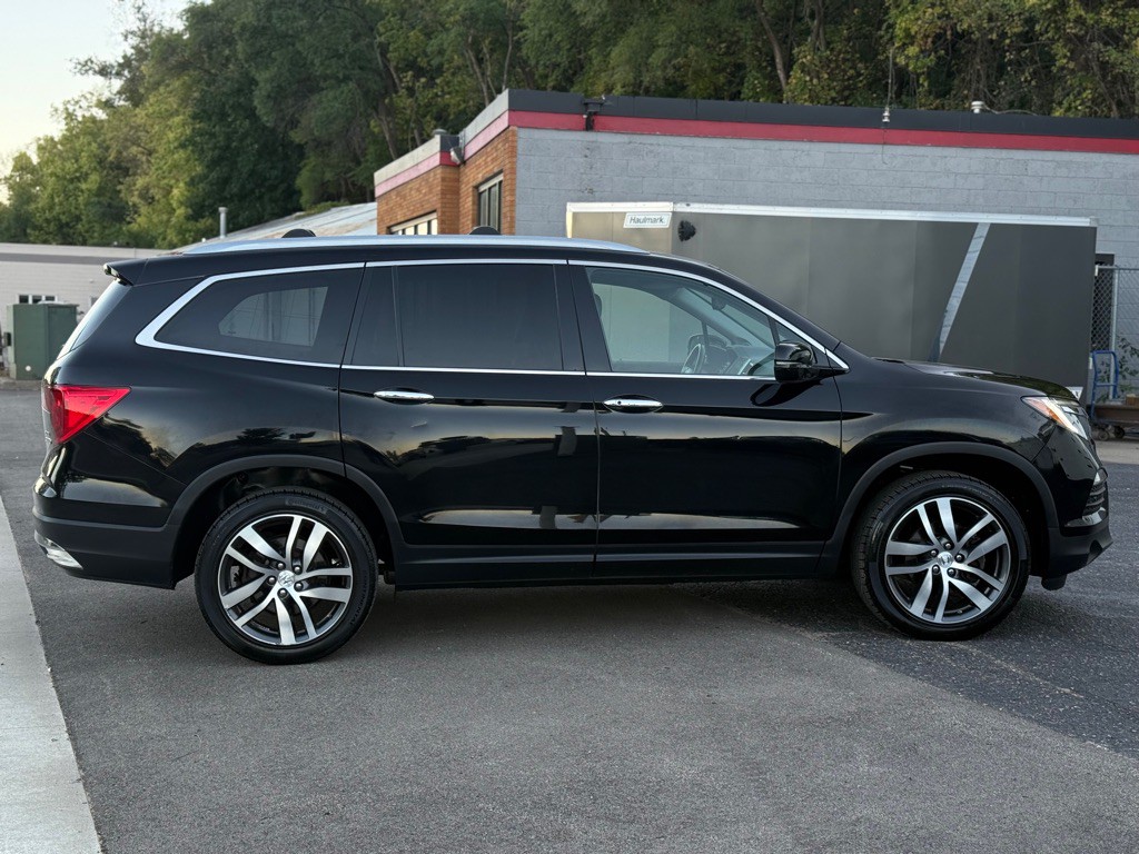 2017 Honda Pilot Image 18