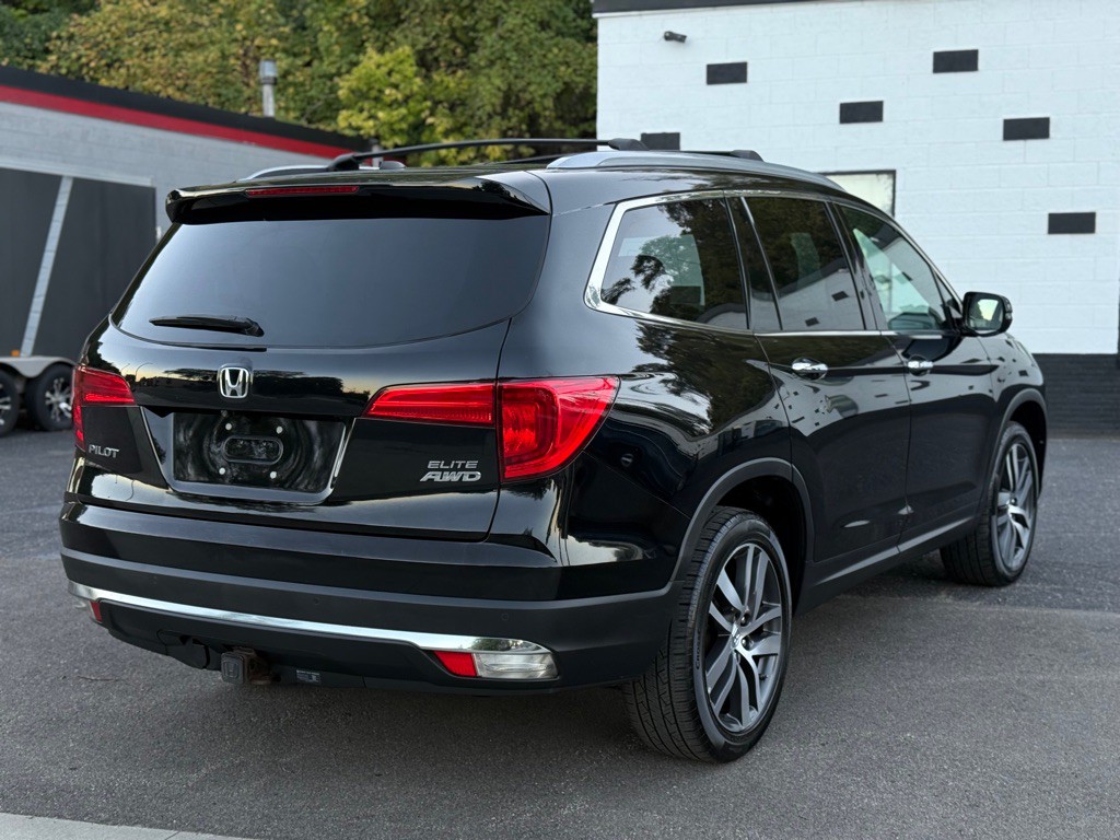 2017 Honda Pilot Image 19