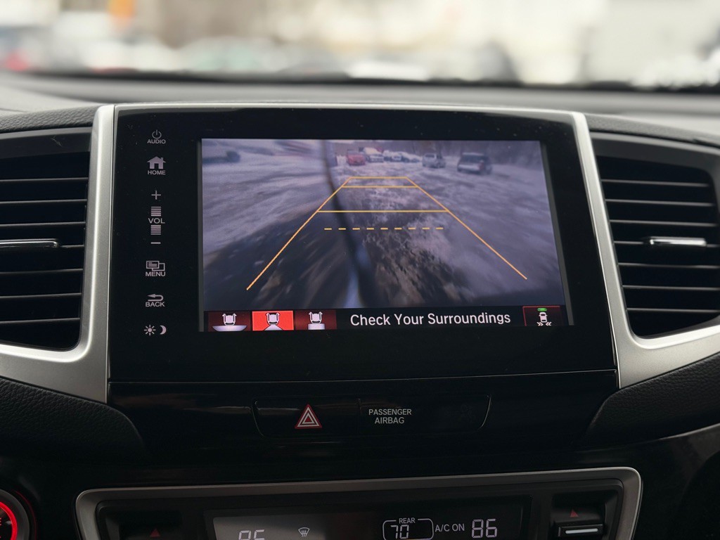 2017 Honda Pilot Image 5