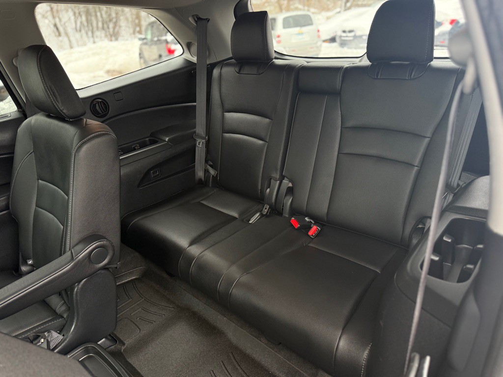 2017 Honda Pilot Image 14