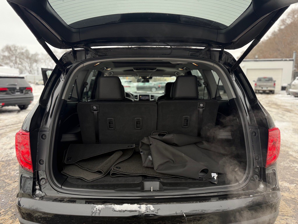 2017 Honda Pilot Image 15