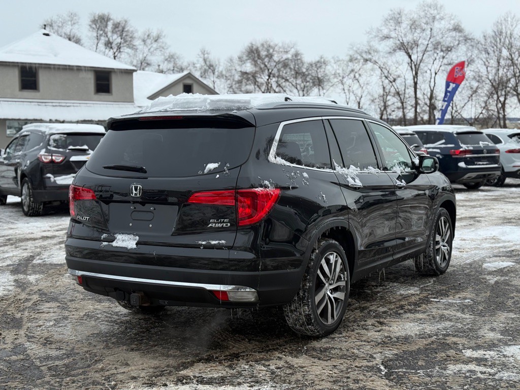 2017 Honda Pilot Image 19